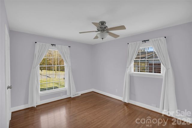 1434 Edgewater Drive, Charlotte, NC 28210