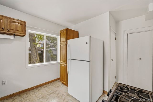 12 Simson Street, Tonawanda, NY 14150