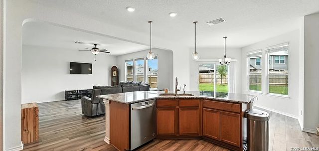 354 Deer Crest Dr, New Braunfels, TX 78130