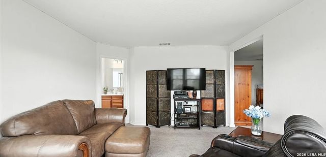 354 Deer Crest Dr, New Braunfels, TX 78130