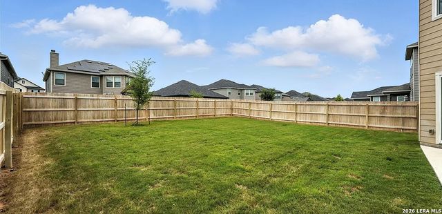 354 Deer Crest Dr, New Braunfels, TX 78130