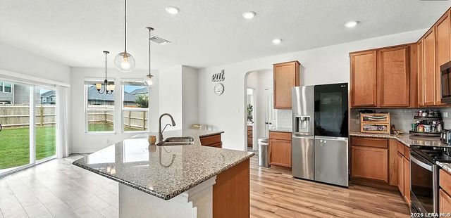 354 Deer Crest Dr, New Braunfels, TX 78130