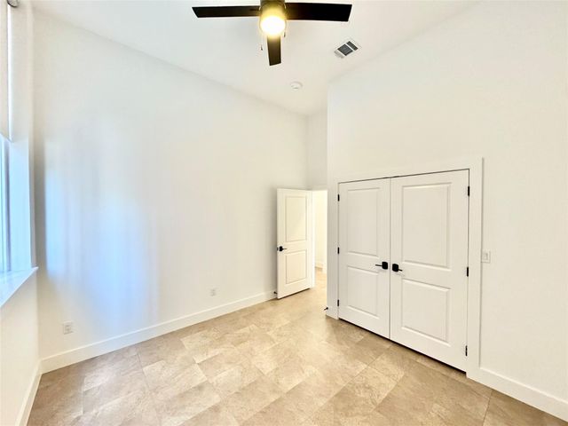 2102 Mechanic Street 101, Galveston, TX 77550