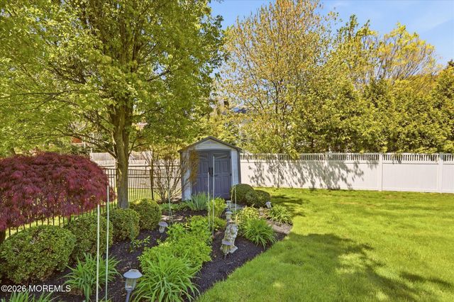 11 Seward Drive, Ocean Twp, NJ 07712