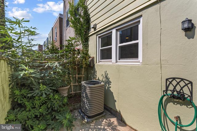 1705 S BANCROFT ST, Philadelphia, PA 19145