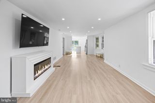 653 KENILWORTH AVE, Cherry Hill, NJ 08002