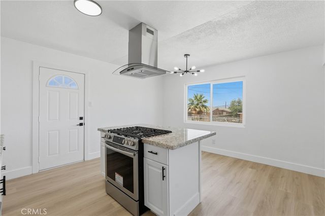 831 Las Amigas Drive, Barstow, CA 92311