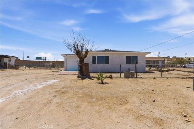 831 Las Amigas Drive, Barstow, CA 92311