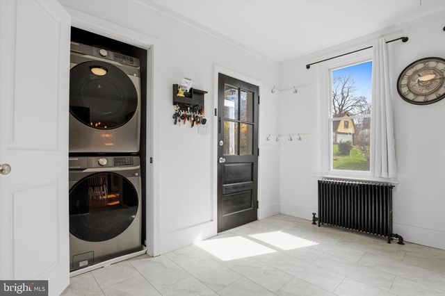 429 MAIN ST, Green Lane, PA 18054