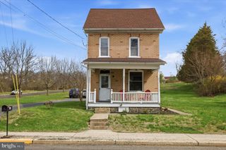 429 MAIN ST, Green Lane, PA 18054