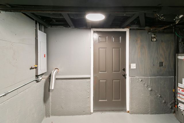 531 W Winchester Road, Chicago Heights, IL 60411