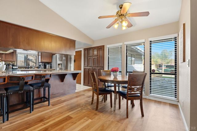 2202 Zion Way, Hanford, CA 93230