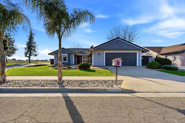 2202 Zion Way, Hanford, CA 93230
