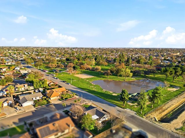 2202 Zion Way, Hanford, CA 93230