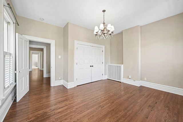 37 Stewart Avenue, Columbus, OH 43206