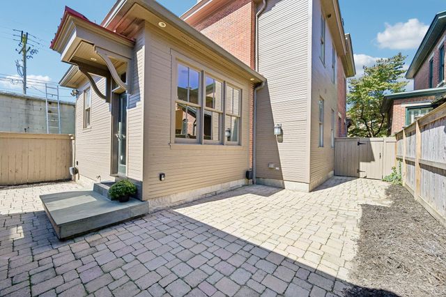 37 Stewart Avenue, Columbus, OH 43206