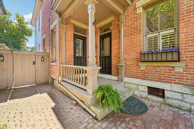 37 Stewart Avenue, Columbus, OH 43206