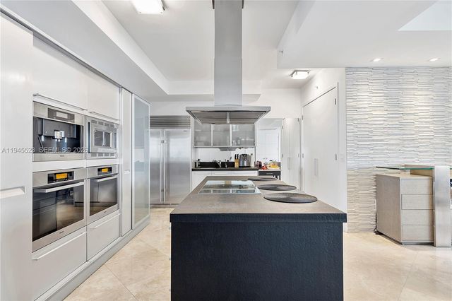 18201 Collins Ave 4404, Sunny Isles Beach, FL 33160