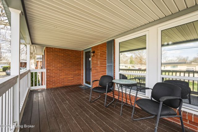 5506 Morning Glory Ln, Louisville, KY 40258