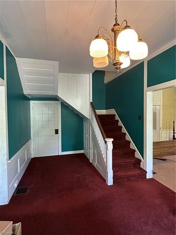 1217 W Main Street, Yadkinville, NC 27055