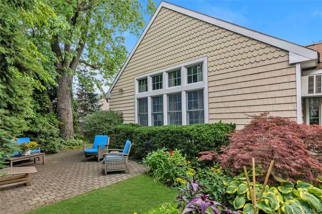 550 Nassau Boulevard, West Hempstead, NY 11552