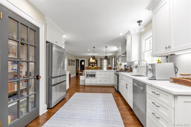 550 Nassau Boulevard, West Hempstead, NY 11552