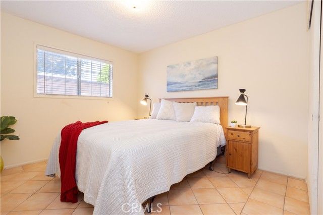 8825 Sophia Avenue, North Hills (los Angeles), CA 91343