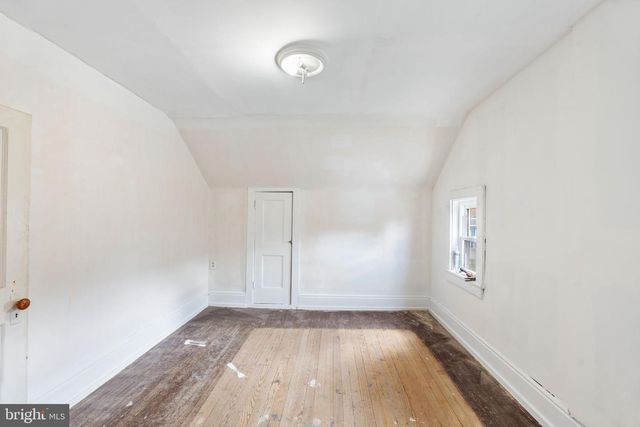 6121 WAYNE AVE, Pennsauken, NJ 08110