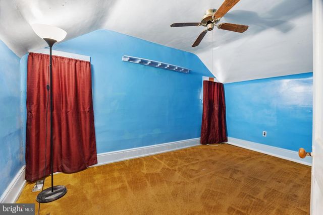 6121 WAYNE AVE, Pennsauken, NJ 08110