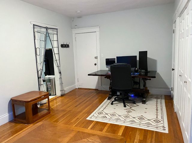 62 Queensberry St 407, Boston, MA 02215