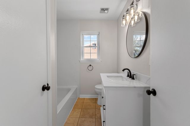 3053 Woodway RD, Roanoke, VA 24014