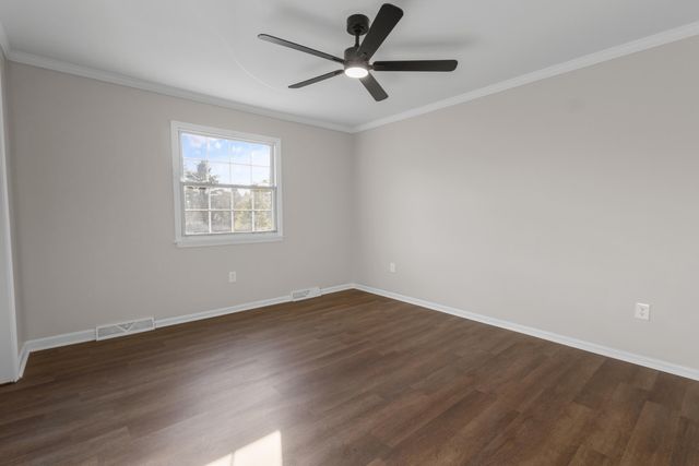 3053 Woodway RD, Roanoke, VA 24014