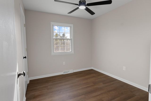 3053 Woodway RD, Roanoke, VA 24014