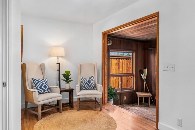 464 Hampstead Way, Santa Cruz, CA 95062