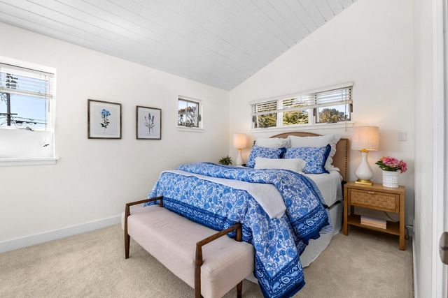 464 Hampstead Way, Santa Cruz, CA 95062