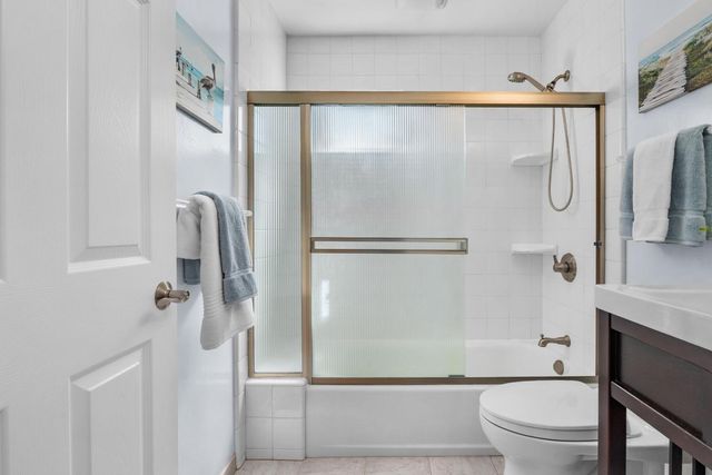 464 Hampstead Way, Santa Cruz, CA 95062