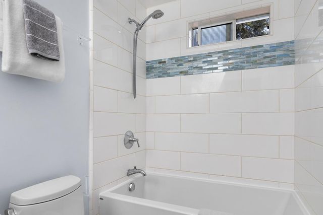 464 Hampstead Way, Santa Cruz, CA 95062