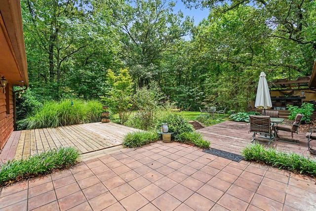 25 Woodall Rd Se, White, GA 30184