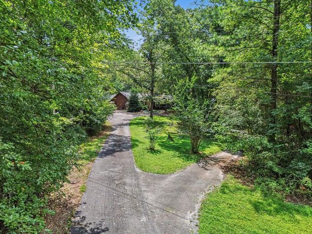 25 Woodall Rd Se, White, GA 30184