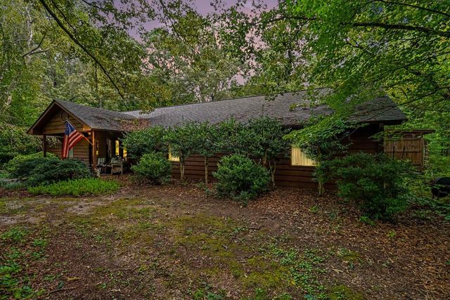25 Woodall Rd Se, White, GA 30184