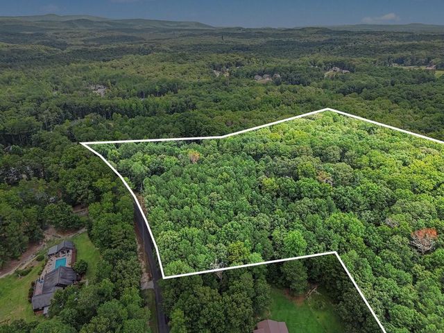 25 Woodall Rd Se, White, GA 30184