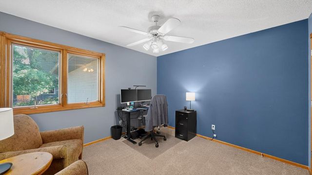 1419 Glendale Hills Drive NE, Rochester, MN 55906