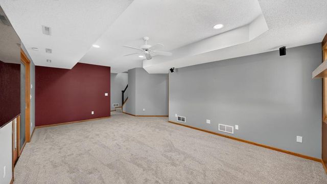 1419 Glendale Hills Drive NE, Rochester, MN 55906