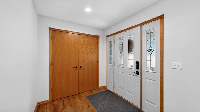 1419 Glendale Hills Drive NE, Rochester, MN 55906