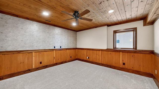 1419 Glendale Hills Drive NE, Rochester, MN 55906