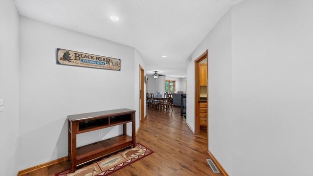 1419 Glendale Hills Drive NE, Rochester, MN 55906