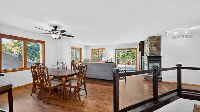 1419 Glendale Hills Drive NE, Rochester, MN 55906