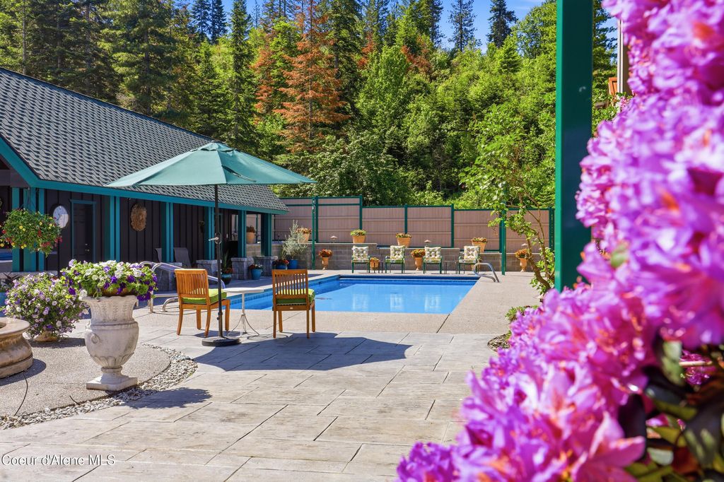 8850 E Fernan Lake RD, Coeur d'Alene, ID 83814 photo 4