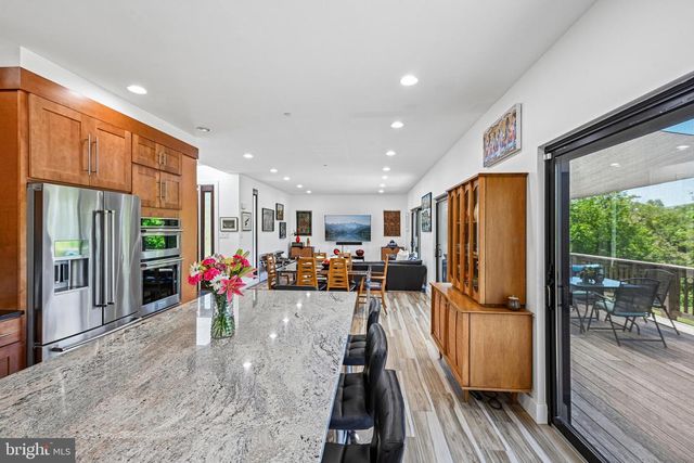 11 S FORK LANDING RD, Cinnaminson, NJ 08077