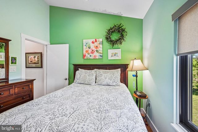 11 S FORK LANDING RD, Cinnaminson, NJ 08077